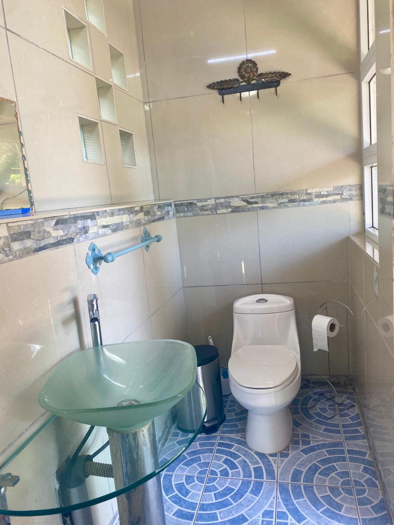 Lake Front Cabin At Los Elementos Santa Cruz La Laguna Ngoại thất bức ảnh